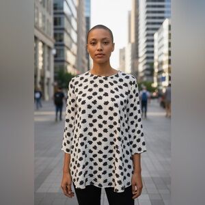 Hobbs Ivory/Navy 100% Silk Blouse Size 6 NWT